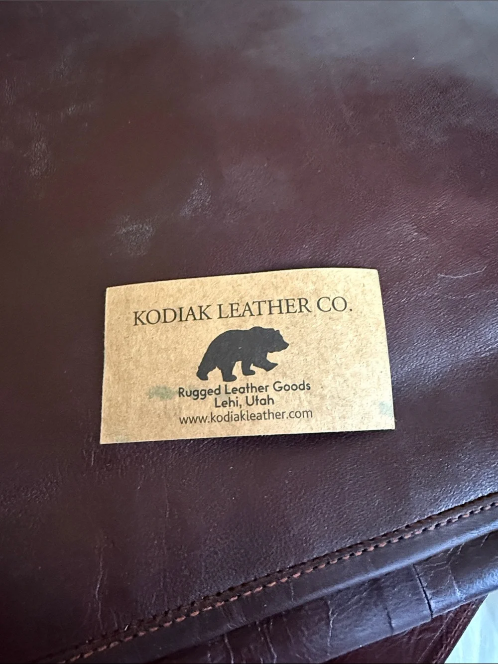 Kodiak Leather Messenger laptop case